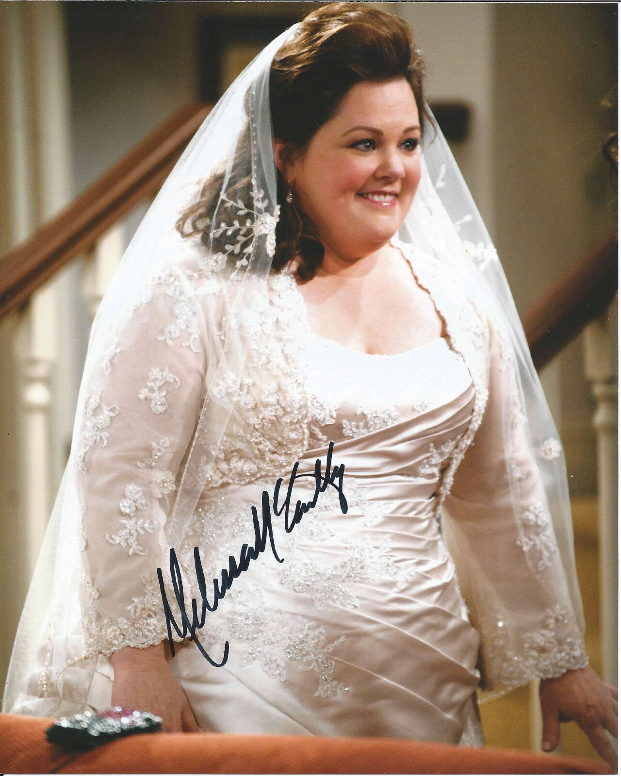 MELISSA MCCARTHY SIGNED AUTHENTIC BRIDESMAIDS MIKE & MOLLY 8X10 Photo Poster painting 4 w/COA