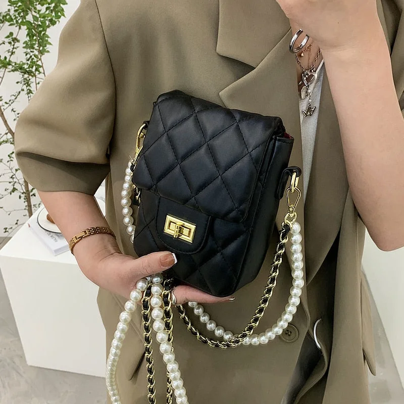 էѧӧܧ Pearl Chain Design PU Leather Crossbody Bags For Women 2021 Summer Shoulder Handbags Purses Lady Party Purses
