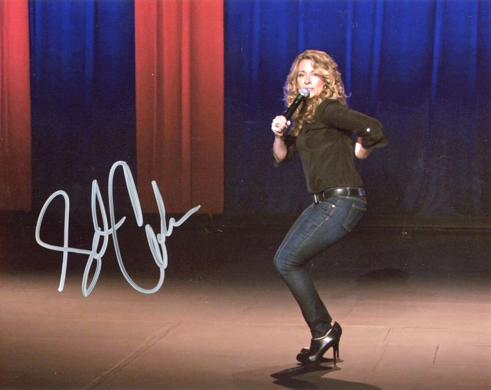 ~~ SARAH COLONNA Authentic Hand-Signed Shameless