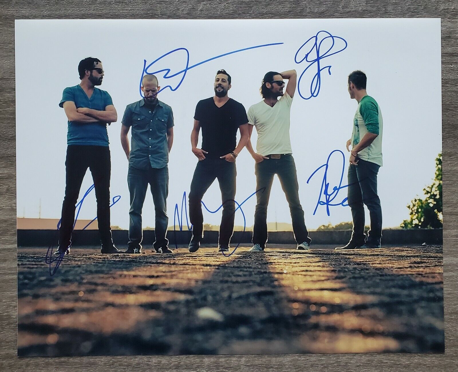 Old Dominion Complete Band Signed 11x14 Photo Poster painting Country Rock Nashville RAD