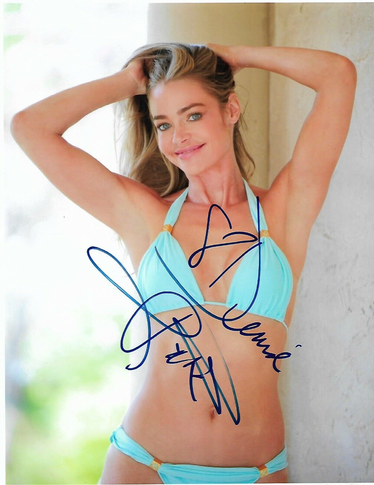 DENISE RICHARDS Autographed 8.5 x 11 Signed Photo Poster painting COA