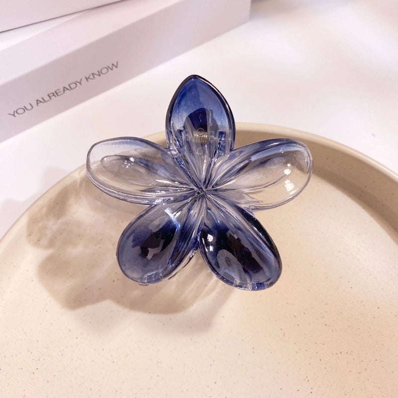 Women’s Minimalist Flower Plastic Hair Claws