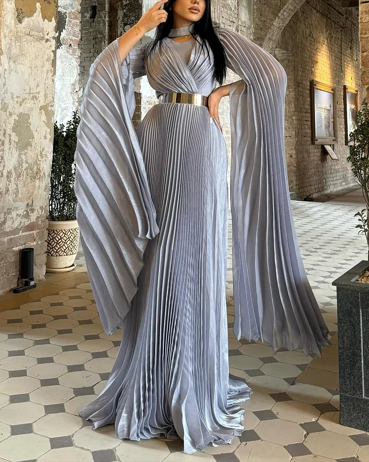 Women's Long Sleeve Pleated Solid Color Dress