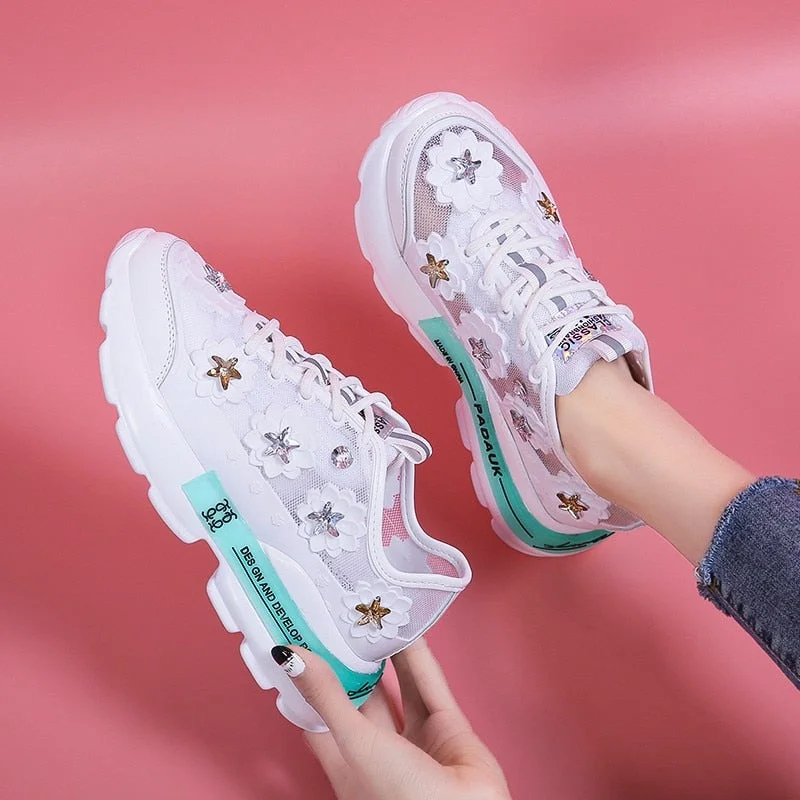 New 2021 Women's Shoes White Sneaker Women Platform Thin Mesh Breathable Rhinestone Lace-up Summer Flower