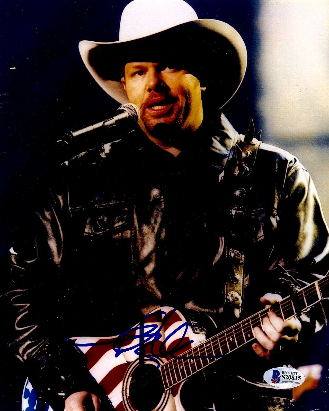 TOBY KEITH Autograph Hand SIGNED 8x10 Photo Poster painting COUNTRY MUSIC BECKETT CERTIFIED BAS