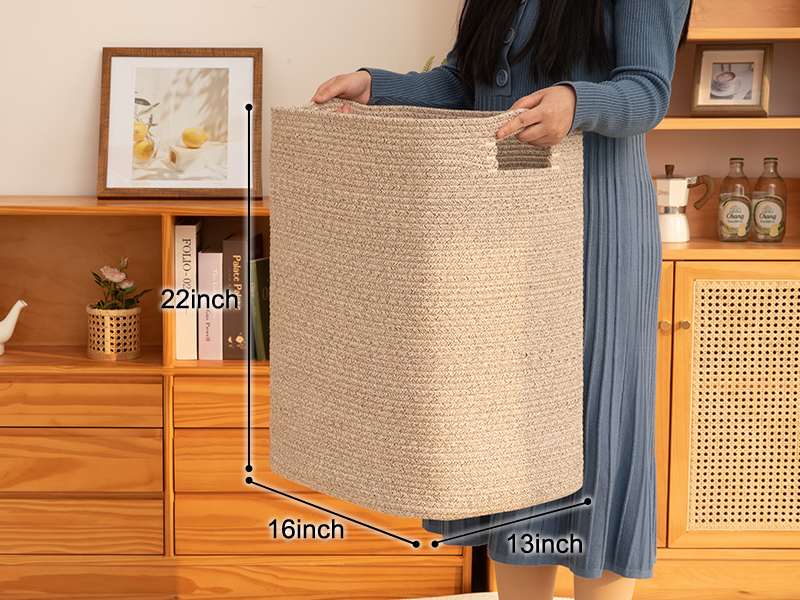 laundry hamper