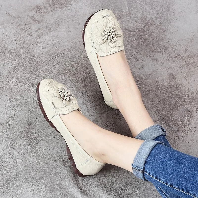 emelie slip on loafer