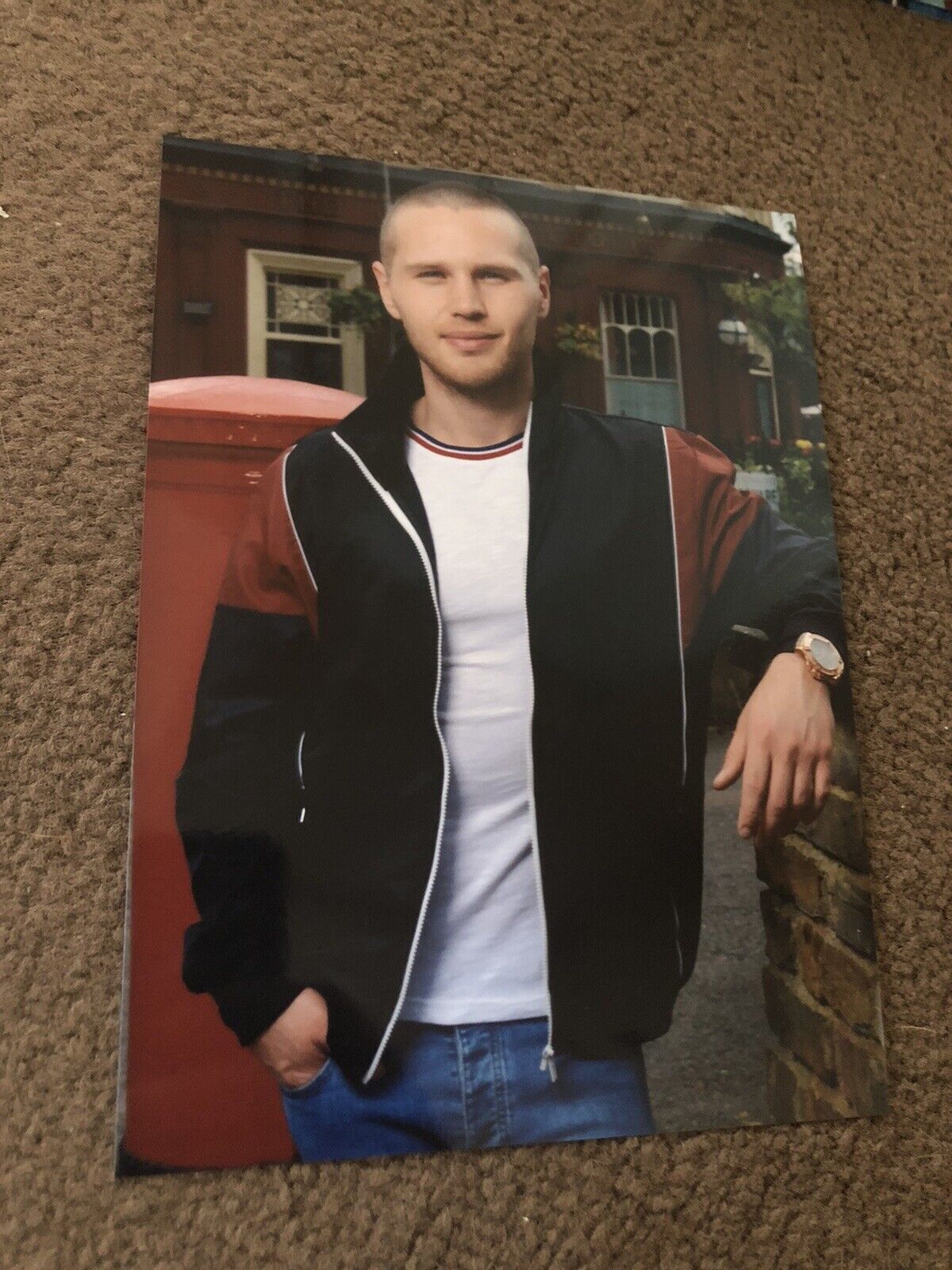 DANNY WALTERS (EASTENDERS) UNSIGNED Photo Poster painting- 7x5”