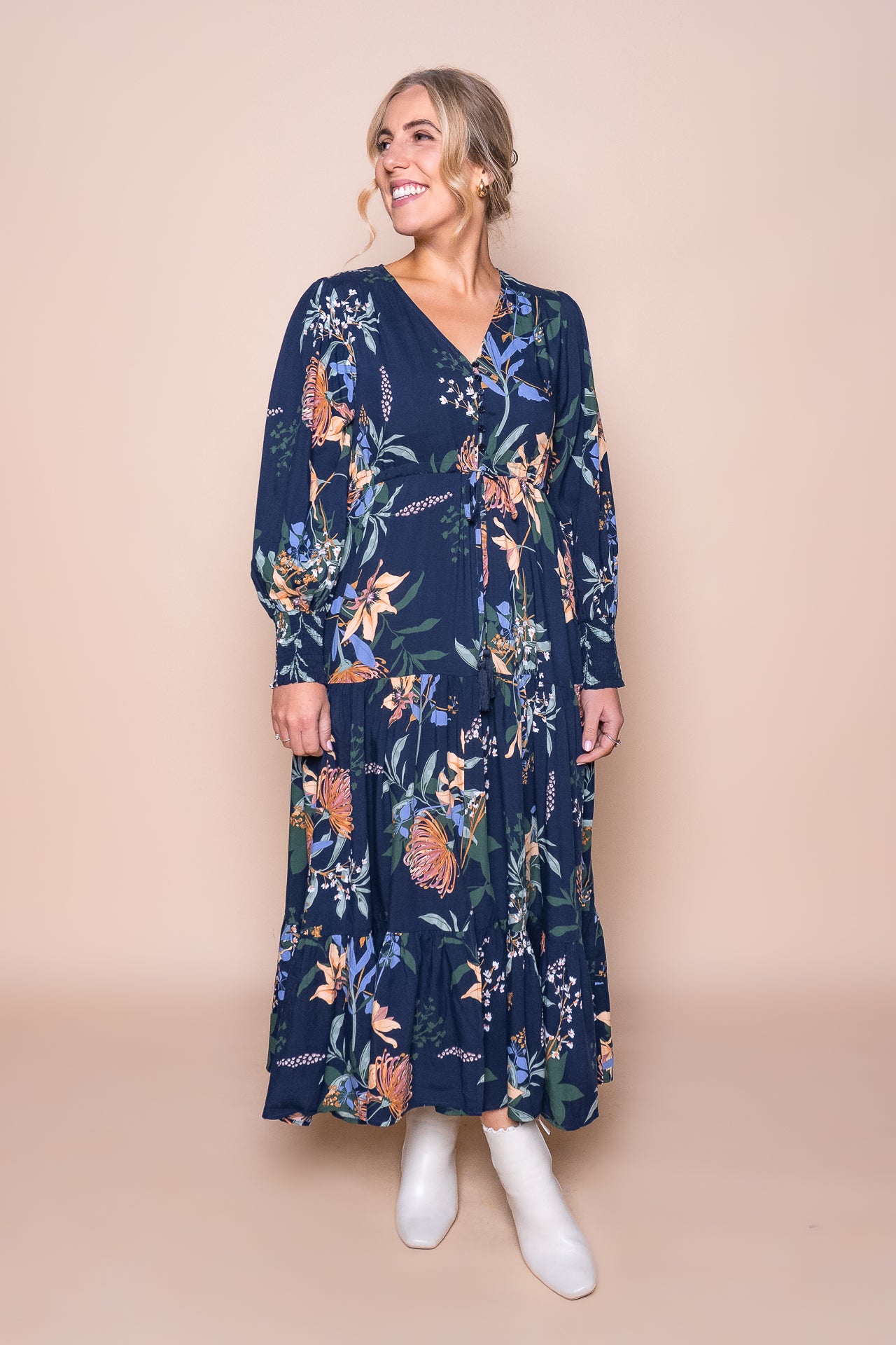 Jacinda Maxi Dress in Navy