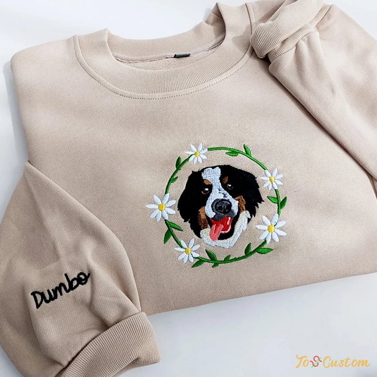 Custom Embroidered Sweatshirt Dog Portrait with Wreath