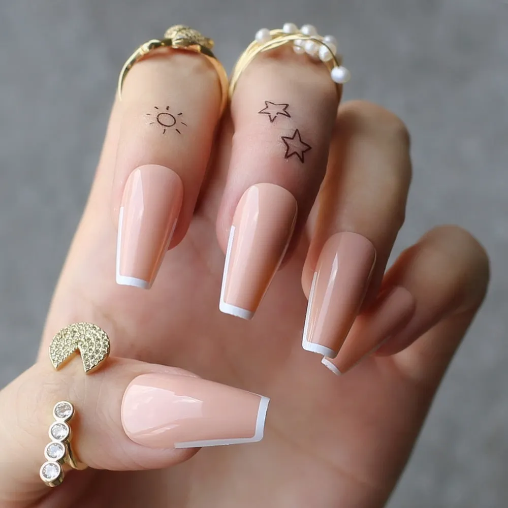 White tipped coffin nails out line UV french tips nude glossy fasle nails sophisticated nude with little bit of tipping edge-Nail Inspo