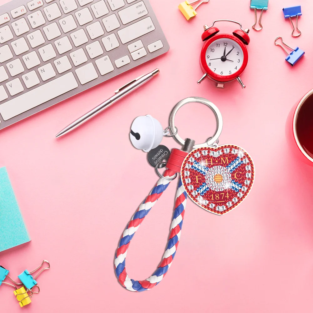 【Upgrade】DIY Heart of Midlothian F.C. Logo Double Sided Rhinestone Painting Keychain Pendant for Adult
