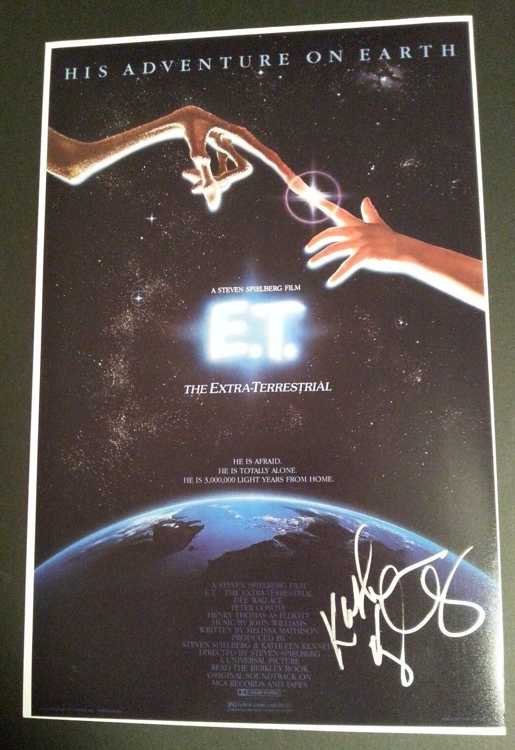 KATHLEEN KENNEDY Authentic Hand-Signed E.T. the Extra-Terrestrial