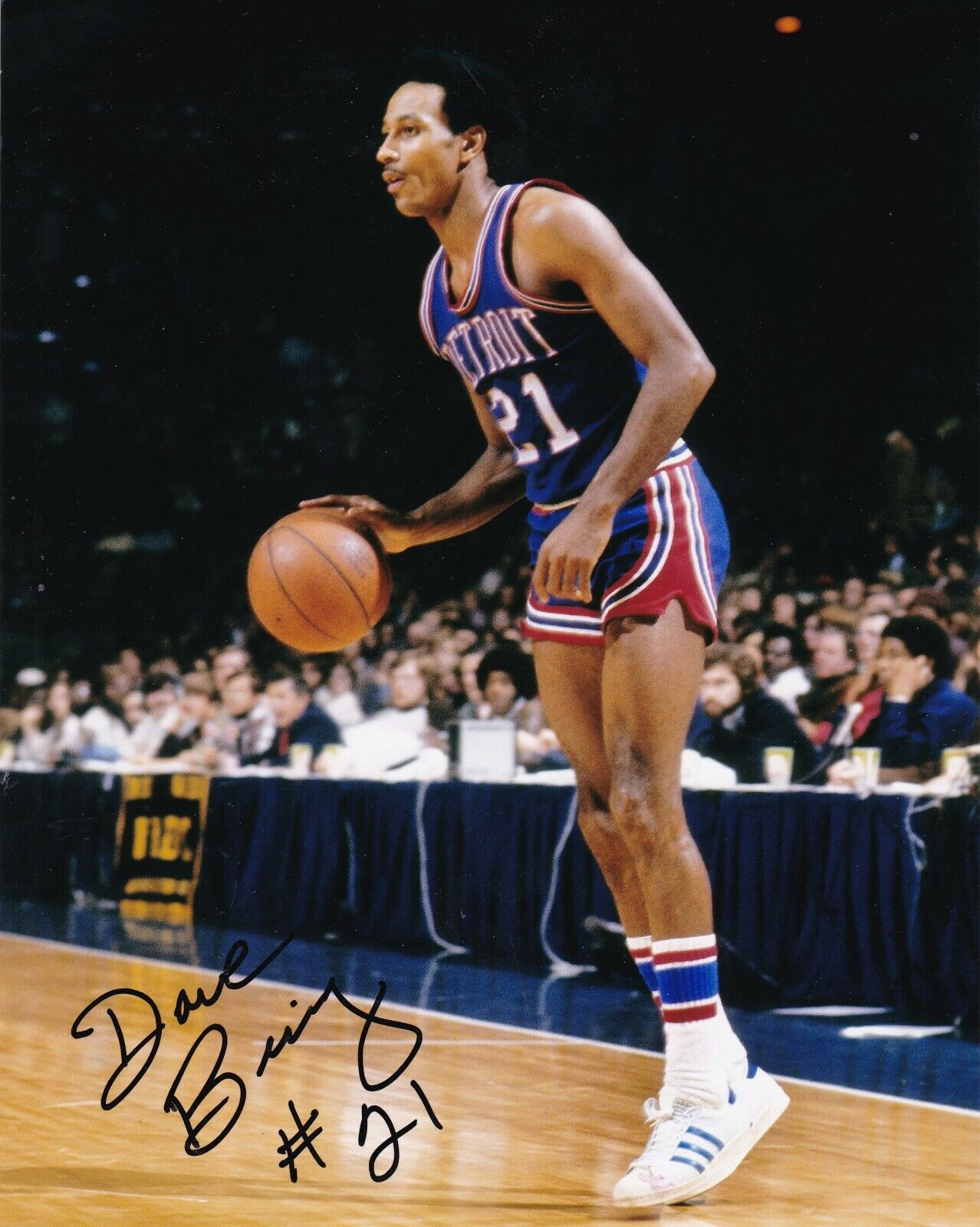 DAVE BING DETROIT PISTONS ACTION SIGNED 8x10