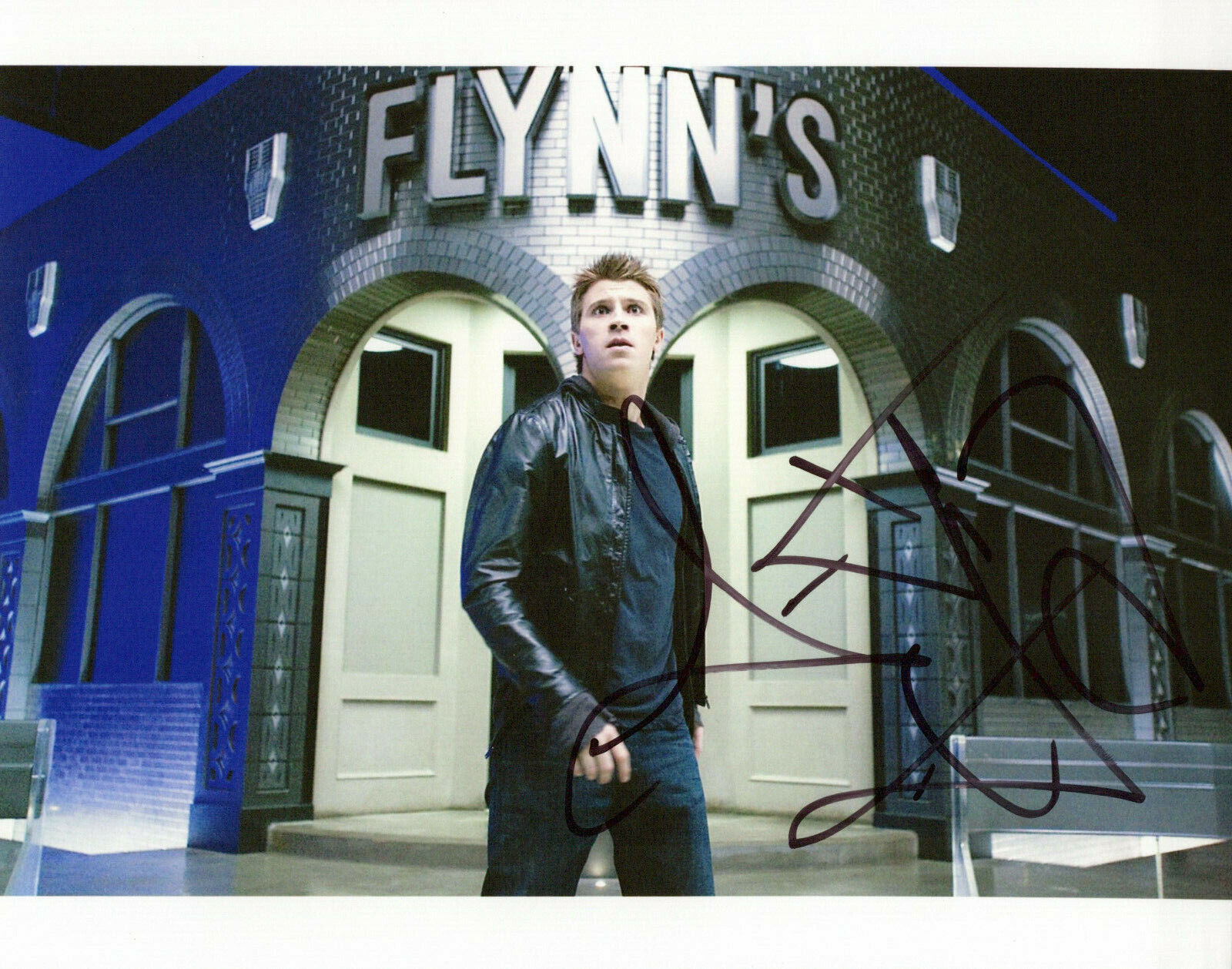 Garrett Hedlund Tron Legacy autographed Photo Poster painting signed 8x10 #5 Sam Flynn