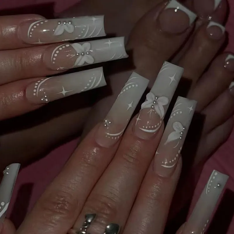 Churchf Churchf Ballet White Pure Desire Butterfly Sweet Sister Little Silver Bean Diamond Style Ballet Nail Fashion Nail Ins Wind Nail Piece