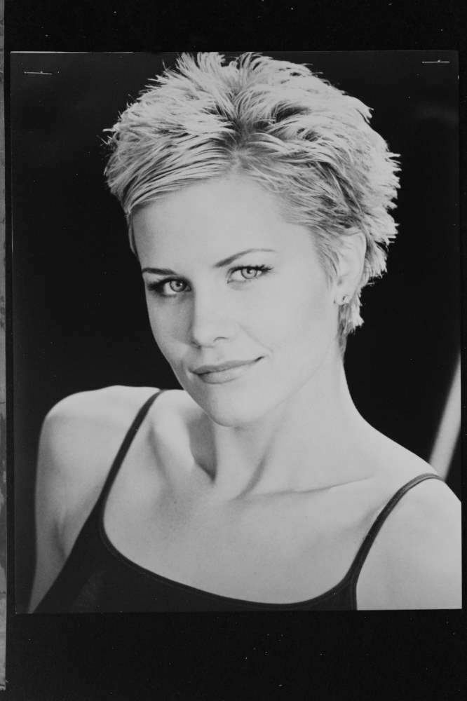 Josie Davis - 8x10 Headshot Photo Poster painting with Resume - Beverly Hills 90210