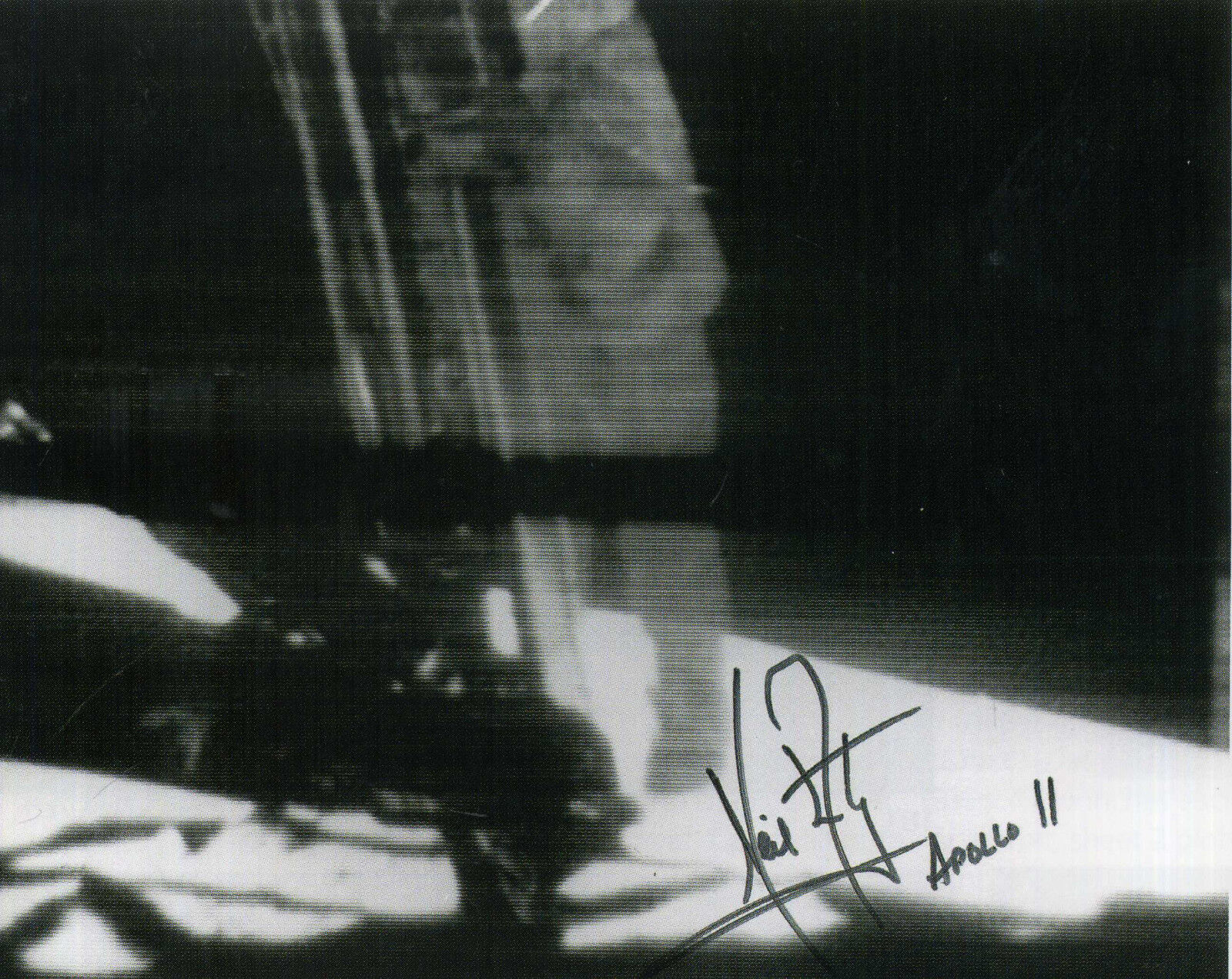 NEIL ARMSTRONG Signed Photo Poster paintinggraph - Apollo XI - First Man on Moon - preprint