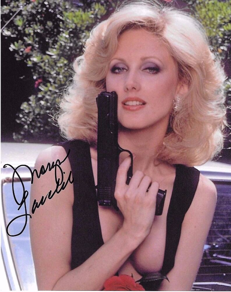 Morgan Fairchild Signed 8x10 Photo Poster painting - FRIENDS Actress & Dallas Babe -SEXY! H247