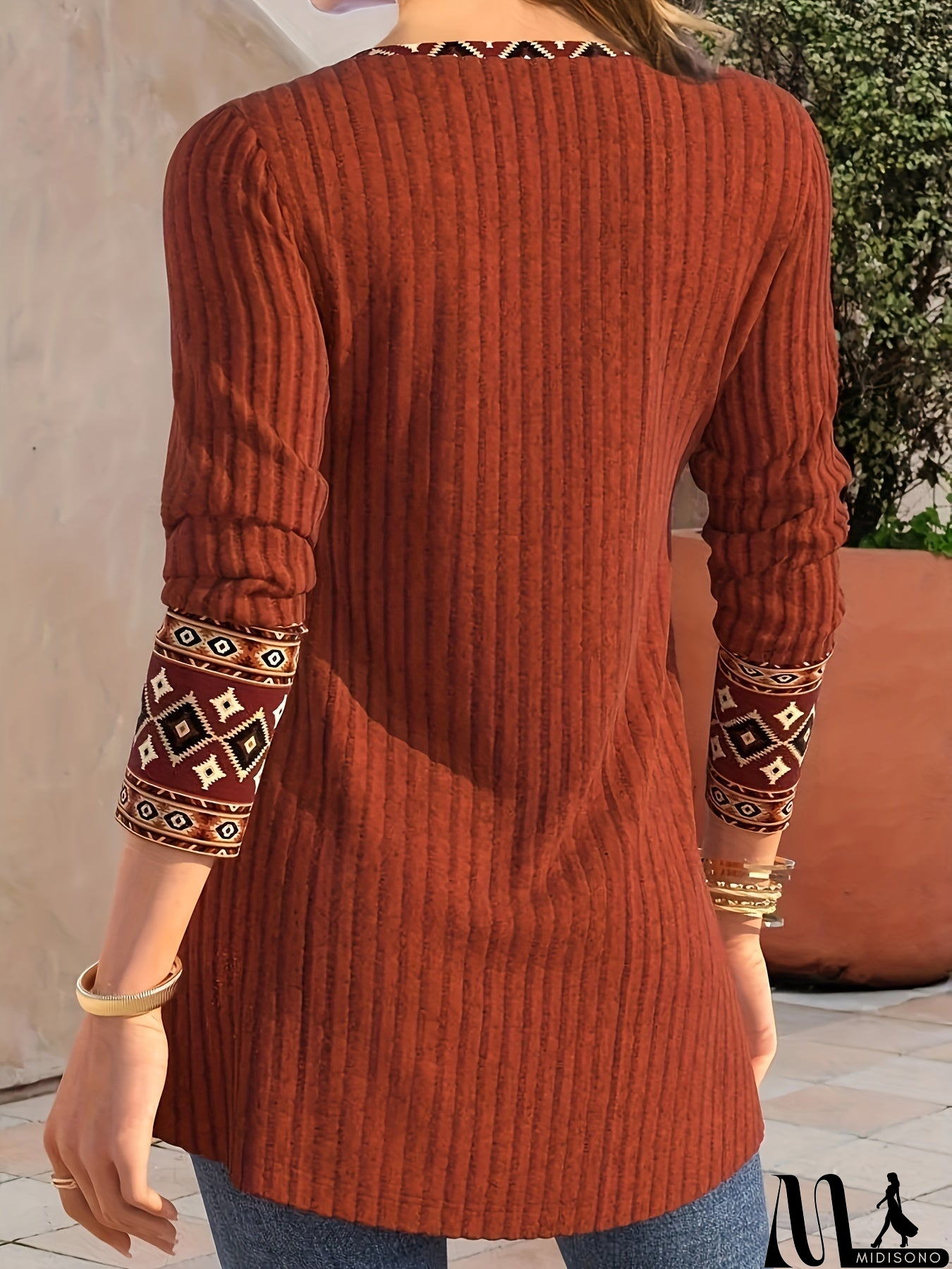 MidiSono - Classic and Comfortable Shirt