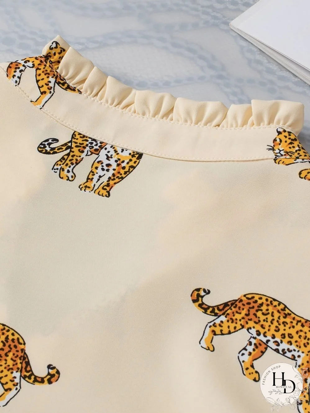 Tempting Printed Lapel Single-Breasted Long-Sleeved Blouse