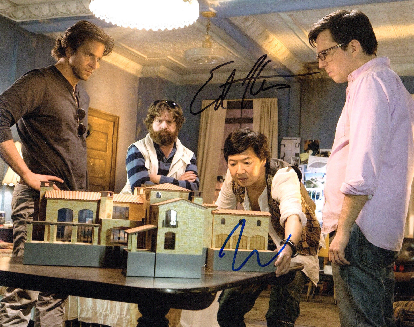 GFA Hangover Movie Stars * ED HELMS & KEN JEONG * Signed 8x10 Photo Poster painting H2 PROOF COA