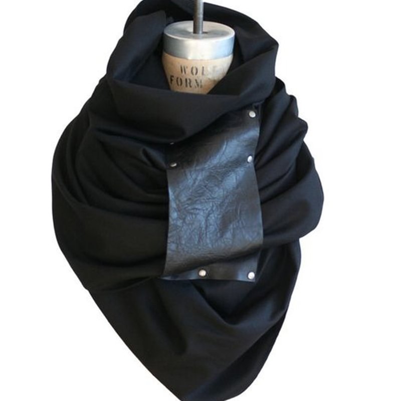 Casual warm scarf