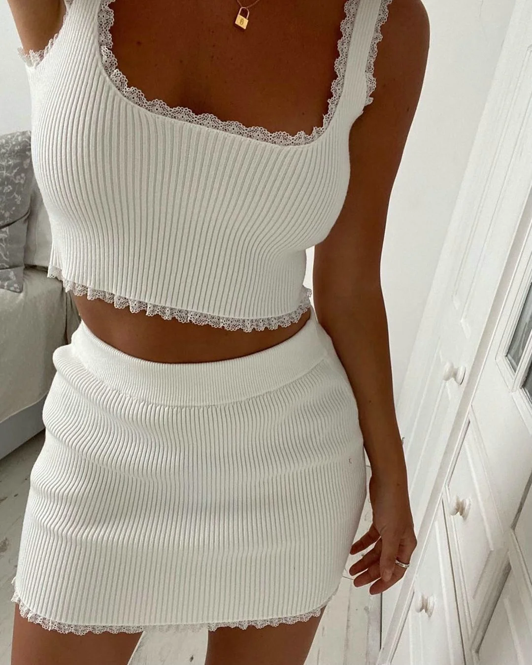 Elegant Lace Trim Ribbed White 2 Pieces Sets Women Solid Color U-Neck Crop Tank Tops+Mini Bodycon Skirt Summer Lady Outfits