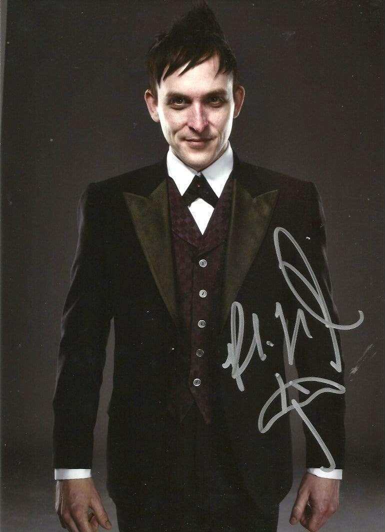 Robin Lord Taylor ACTOR autograph, In-Person signed Photo Poster painting