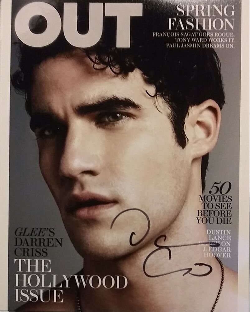 Darren Criss signed 8x10