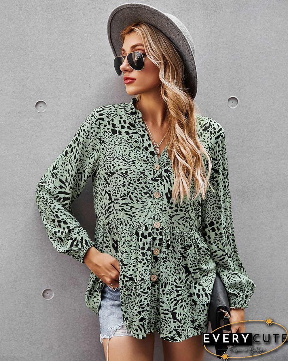 Original Design Green Floral Print V Neck Tunic Tops