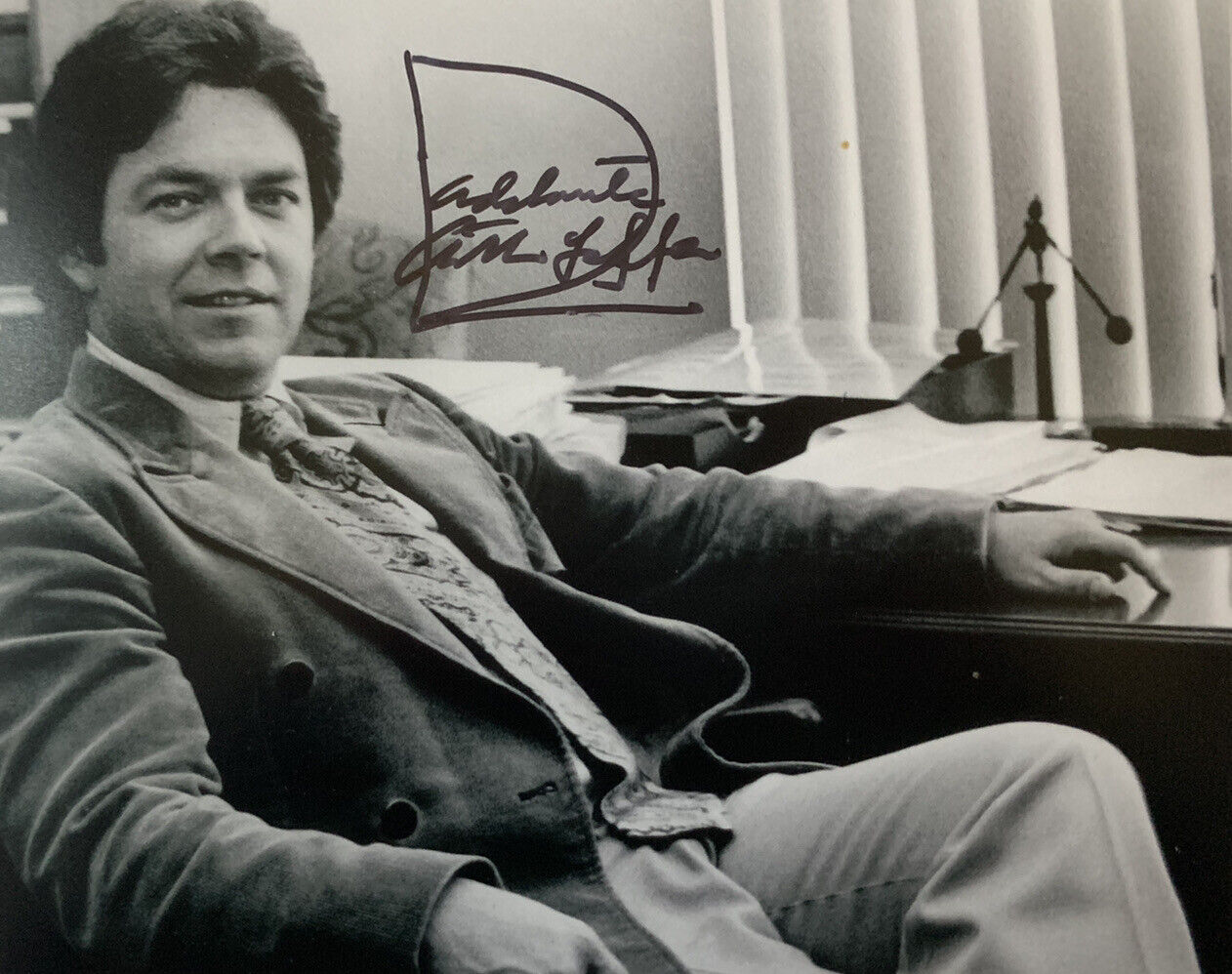 ART LAFFER HAND SIGNED 8x10 Photo Poster painting AUTOGRAPH REAGAN ECONOMIST AUTHENTIC