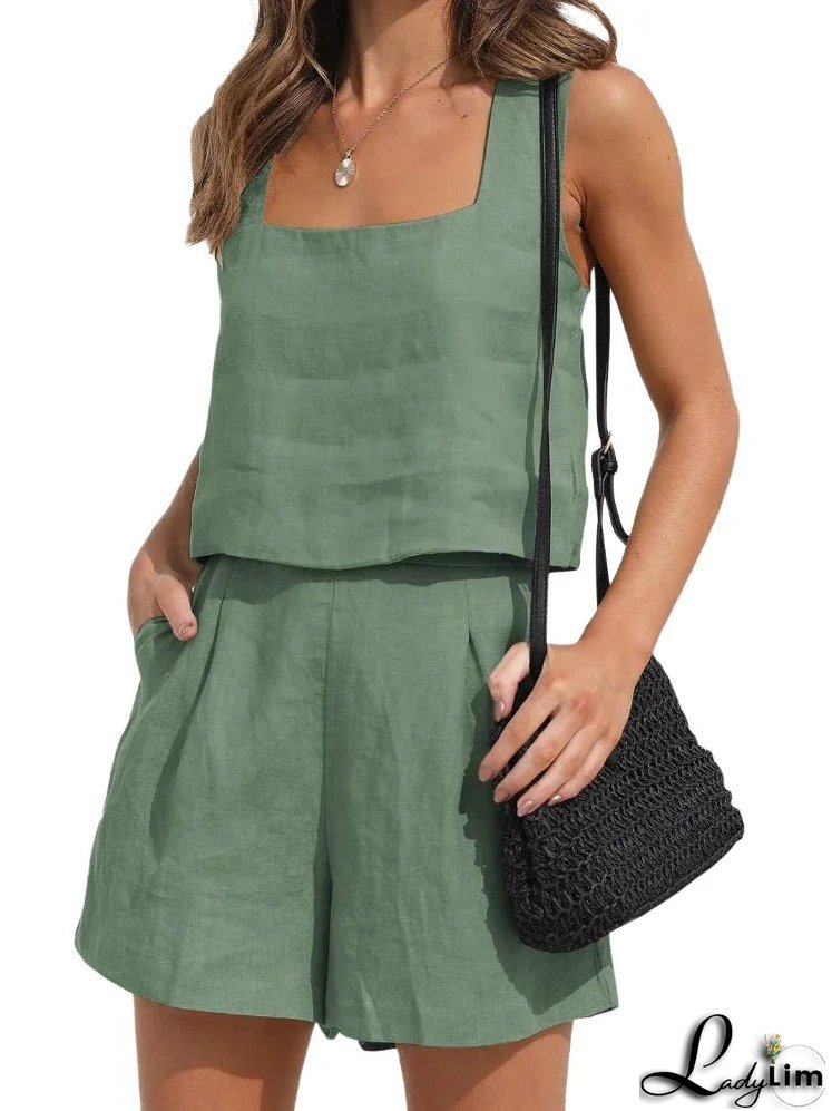 Stylish and breezy Set