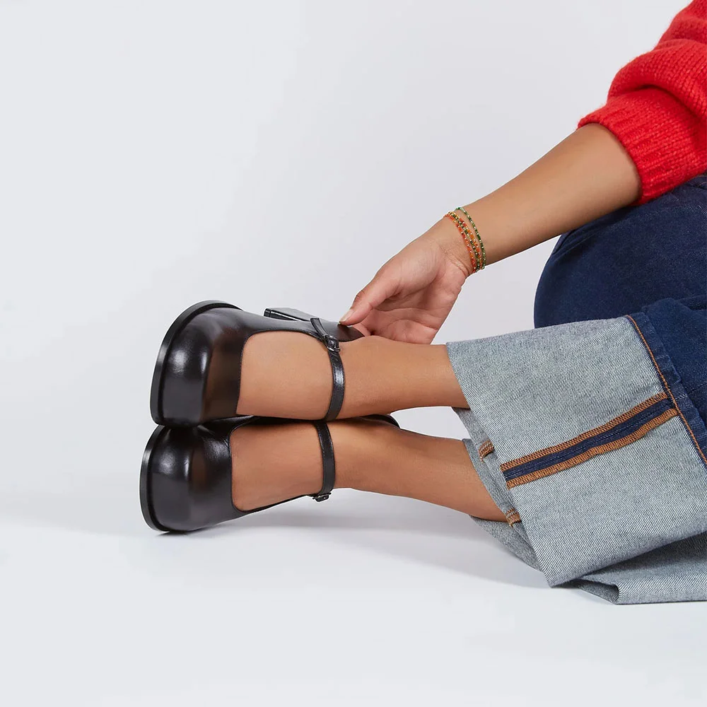 Women's Black Round Toe Mid Block Heel Mary Jane Pumps with Buckle