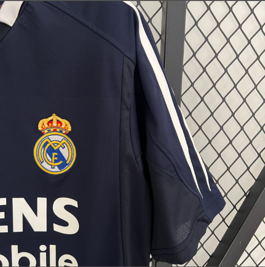 Retro Real Madrid 04/05 Away Football Shirt Thai Quality