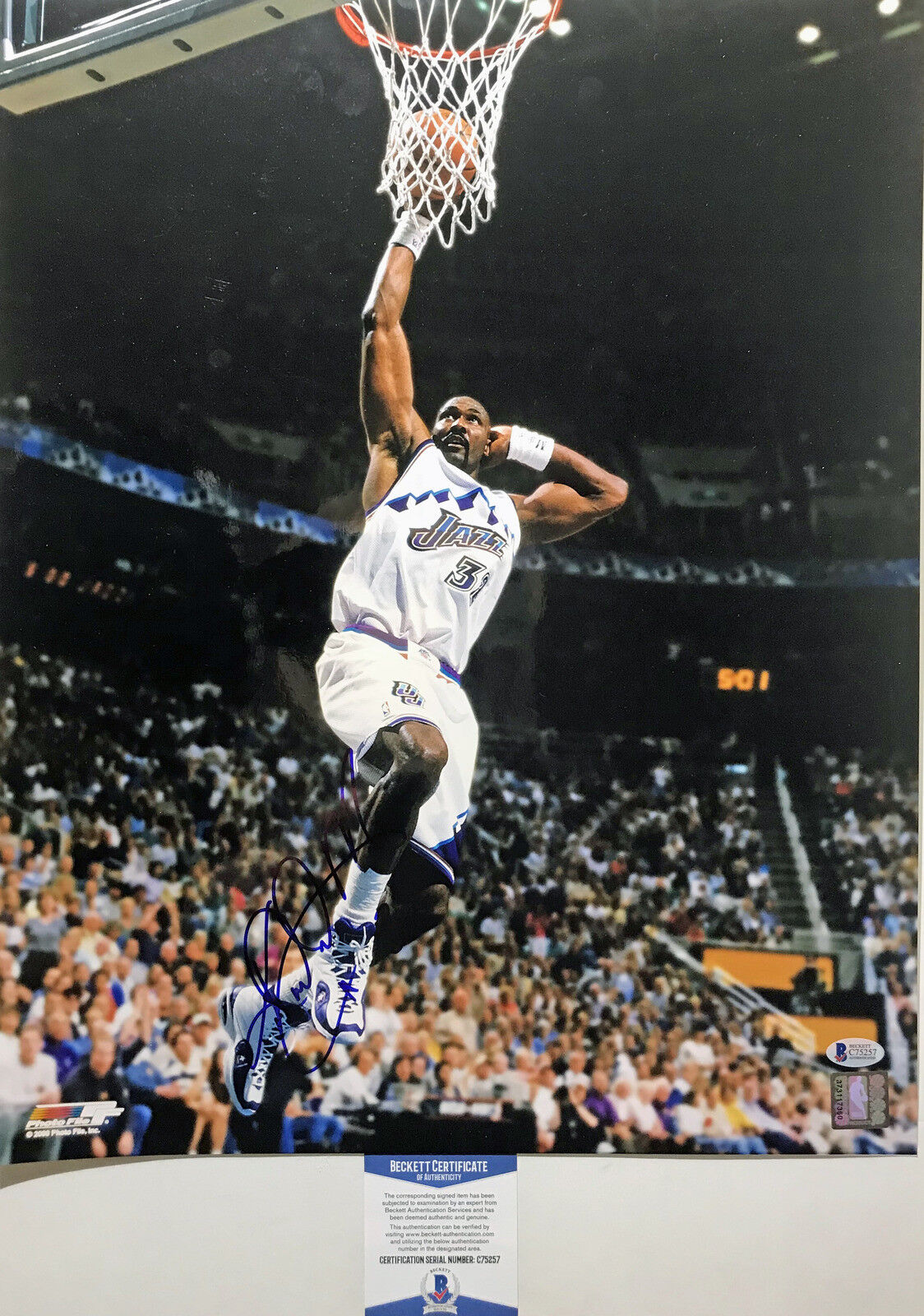 TOUGH! Karl Malone MAILMAN Autographed Signed UTAH JAZZ 16x20 Photo Poster painting Beckett BAS