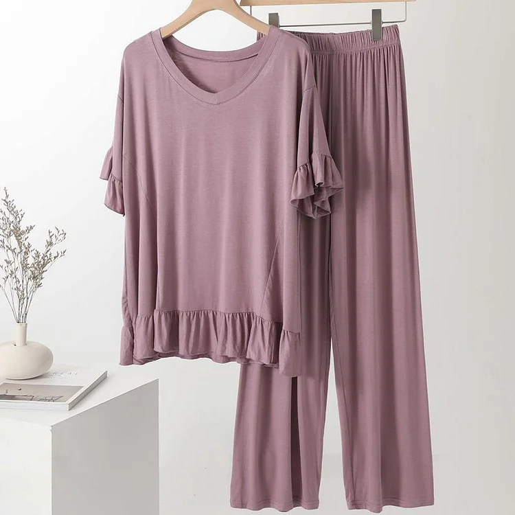 Stylish and Comfortable Dresses for Older Women