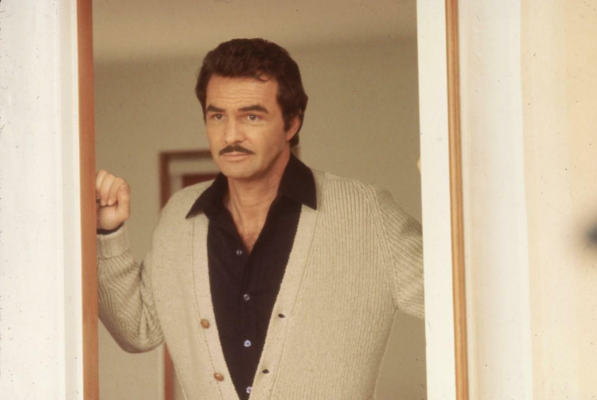 Burt Reynolds 8x10 Picture Simply Stunning Photo Poster painting Gorgeous Celebrity #9