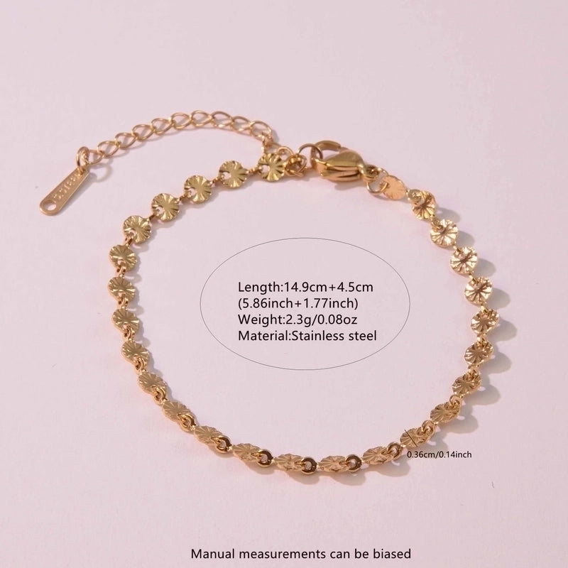 Sweet Minimalist Paper Clip Flower 304 Stainless Steel 18K Gold Plated Paperclip Chain Figaro Chain Bracelets In Bulk