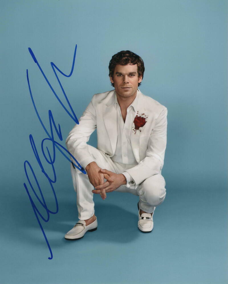 MICHAEL C HALL SIGNED AUTOGRAPH 8X10 Photo Poster painting - DEXTER MORGAN, HEDWIG BROADWAY STAR