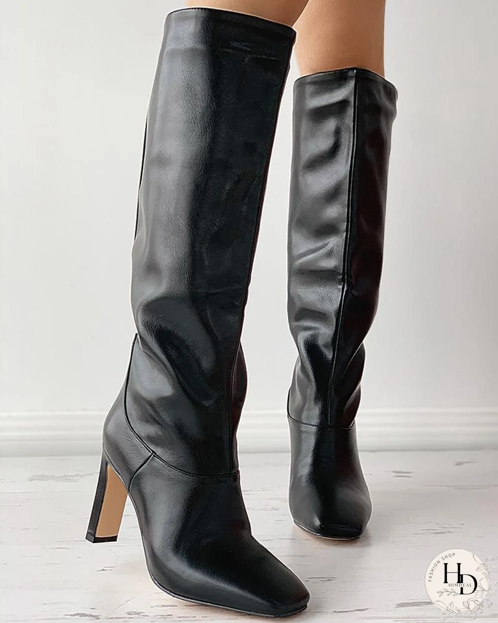 Square Toe Plain Heel Boots