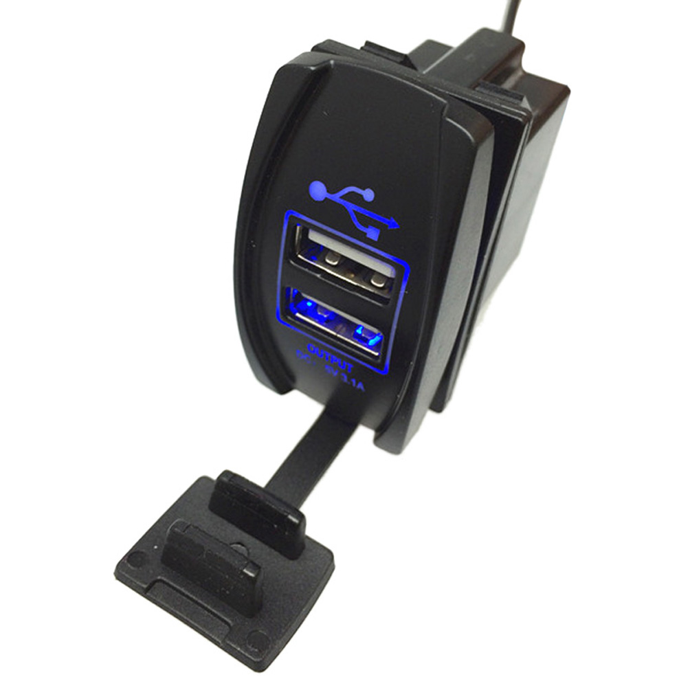 

New Car 3.1A Dual USB ocket Charger Power Adapter Blue LED pour Phone, Blue light, 501 Original