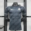 24/25 Player Real Madrid Black Retro Model Soccer Jersey