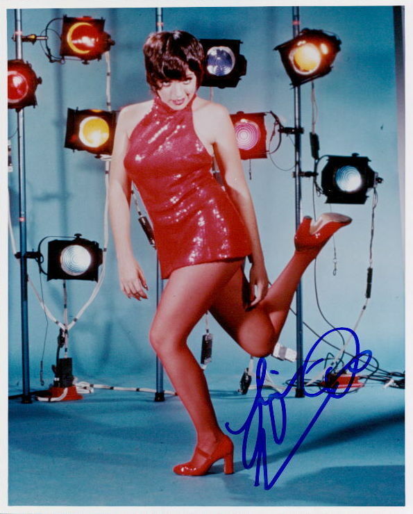 Liza Minnelli vintage signed 8x10 Photo Poster painting In-person