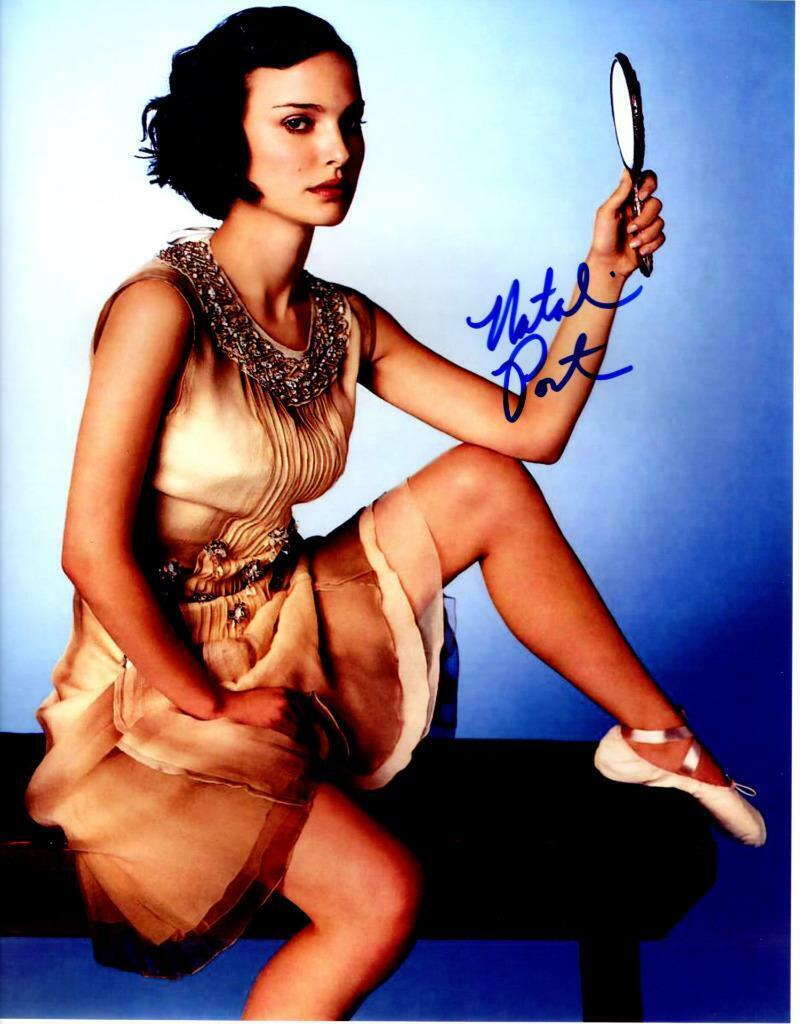 Natalie Portman autographed 11x14 Picture signed Photo Poster painting and COA