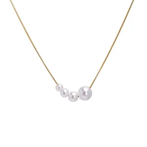 Minimalist pearl necklace