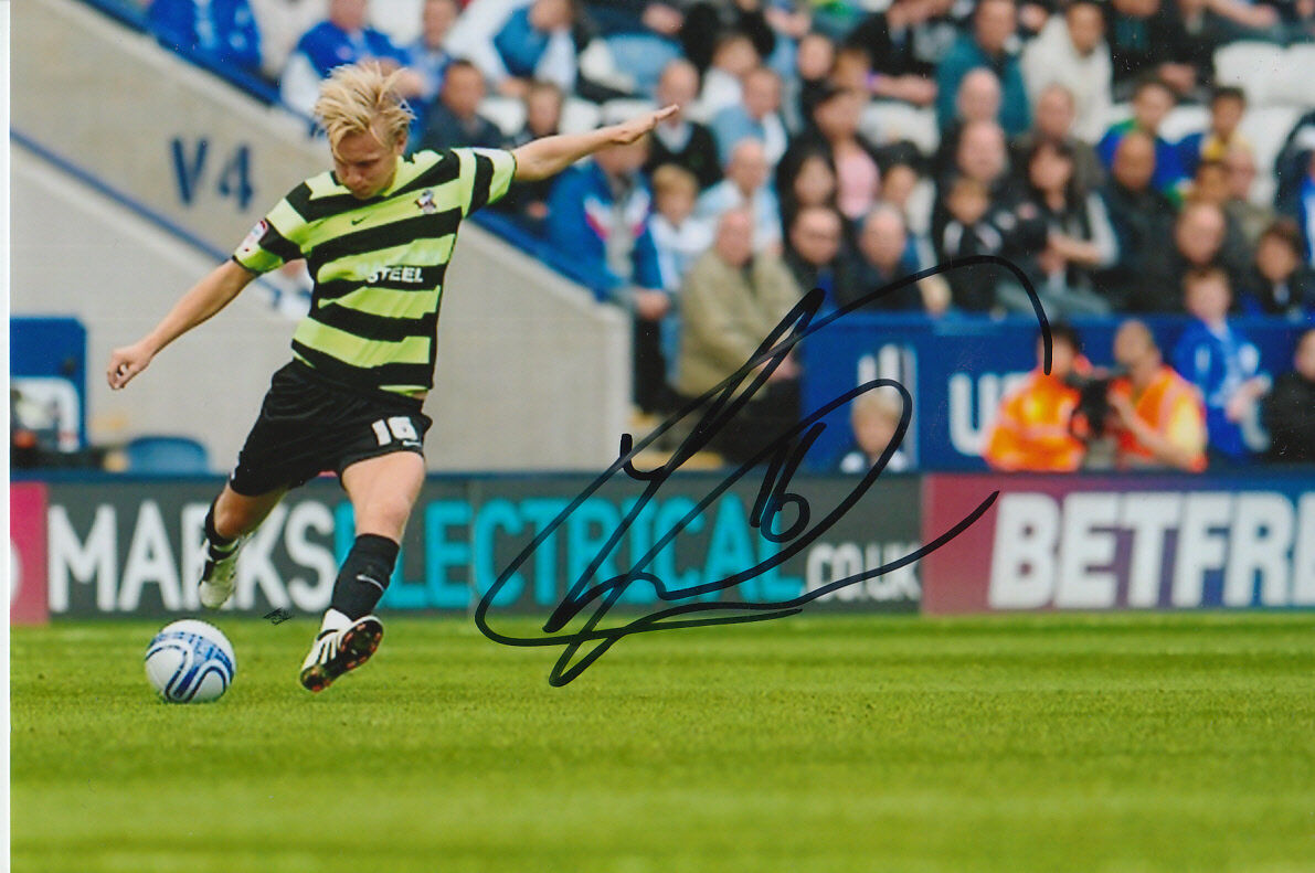 SCUNTHORPE UNITED HAND SIGNED JOSH WRIGHT 6X4 Photo Poster painting.