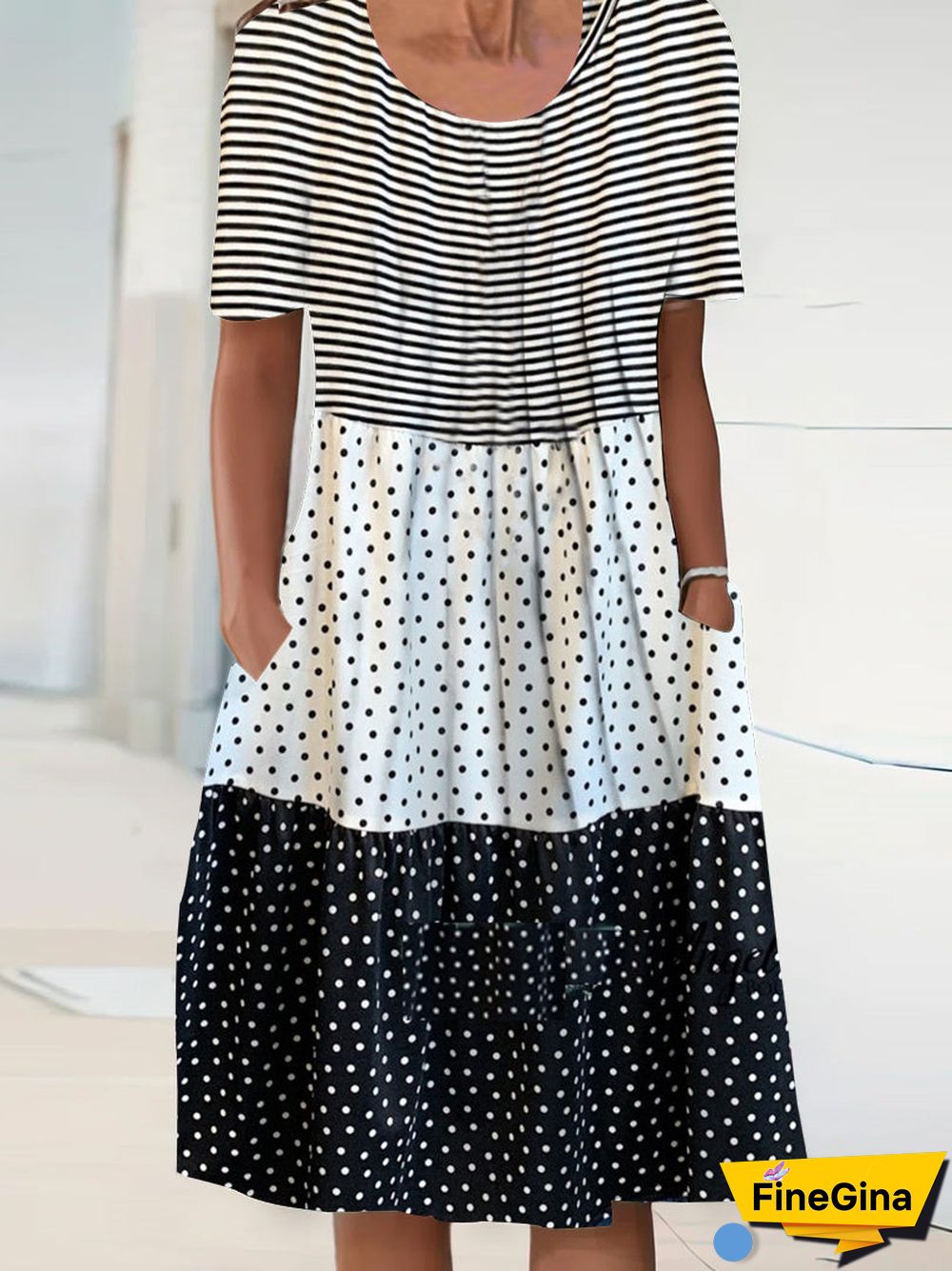 Women's Short Sleeve Scoop Neck Striped Polka Dot Midi Dress
