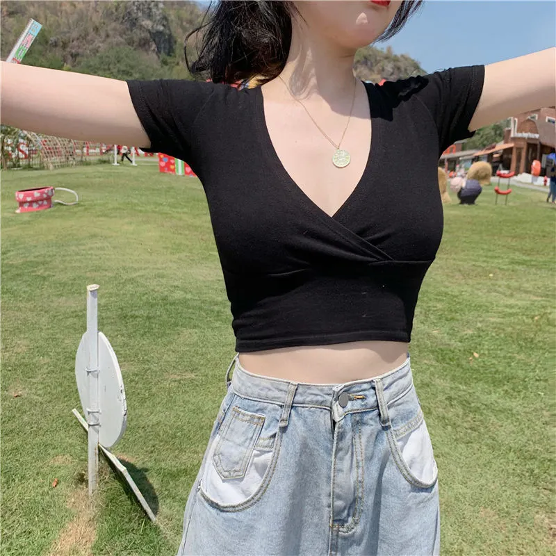 Brownm Brownm T-Shirt Female 2024 Summer New Deep V Collar Outside Wear Low Chest Korean Version Slim Crop Short Style Student Top Tide