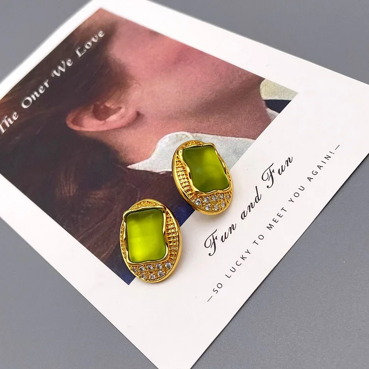 Vintage zirconium fog glazed earrings